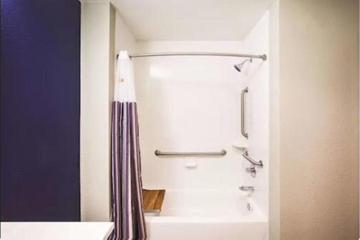 La Quinta By Wyndham Omaha Airport Downtown Hotel Carter Lake Bagian luar foto
