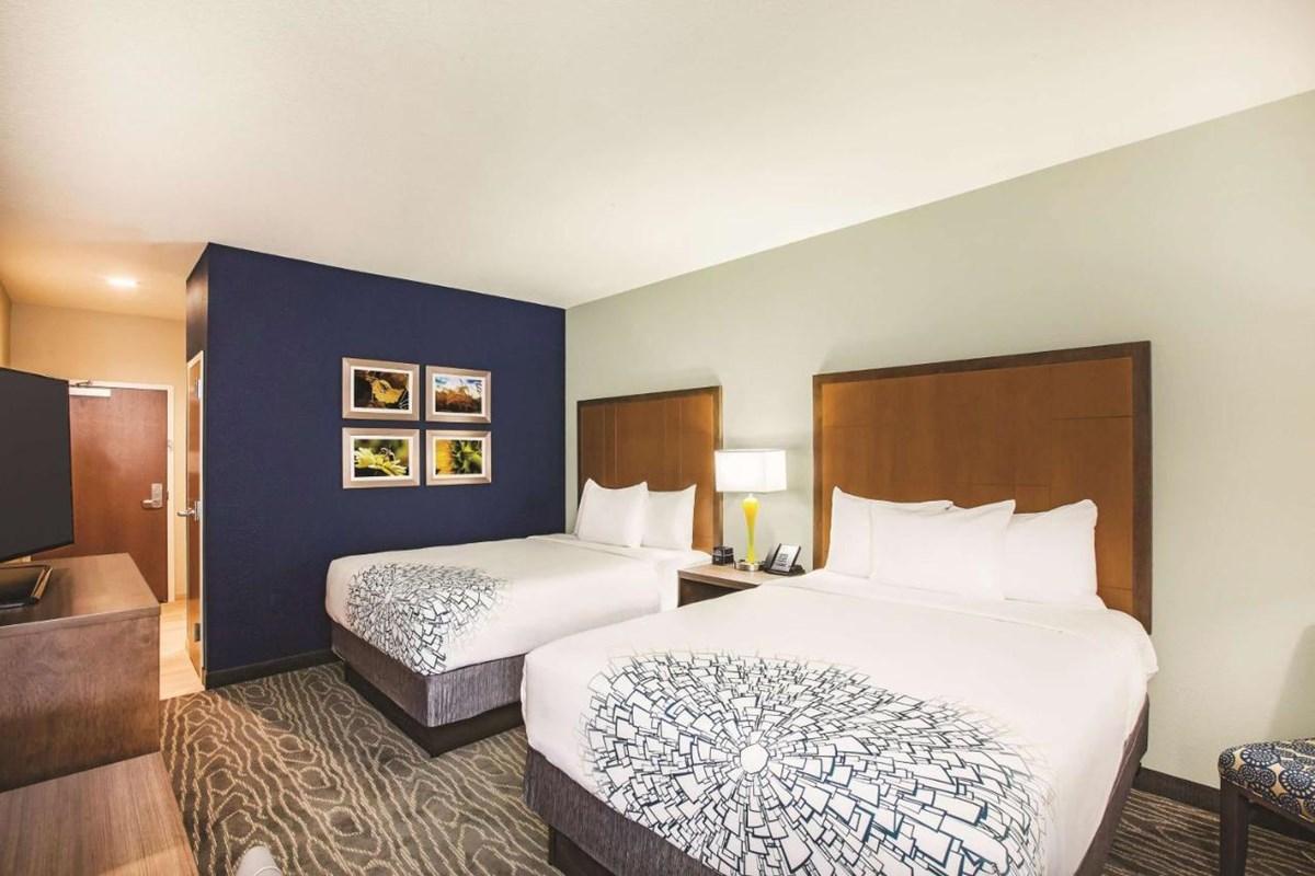 La Quinta By Wyndham Omaha Airport Downtown Hotel Carter Lake Bagian luar foto