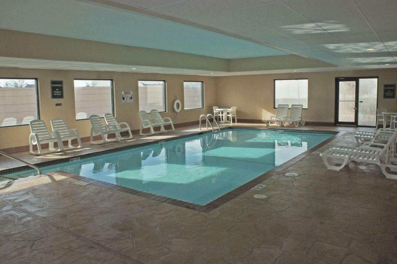 La Quinta By Wyndham Omaha Airport Downtown Hotel Carter Lake Bagian luar foto