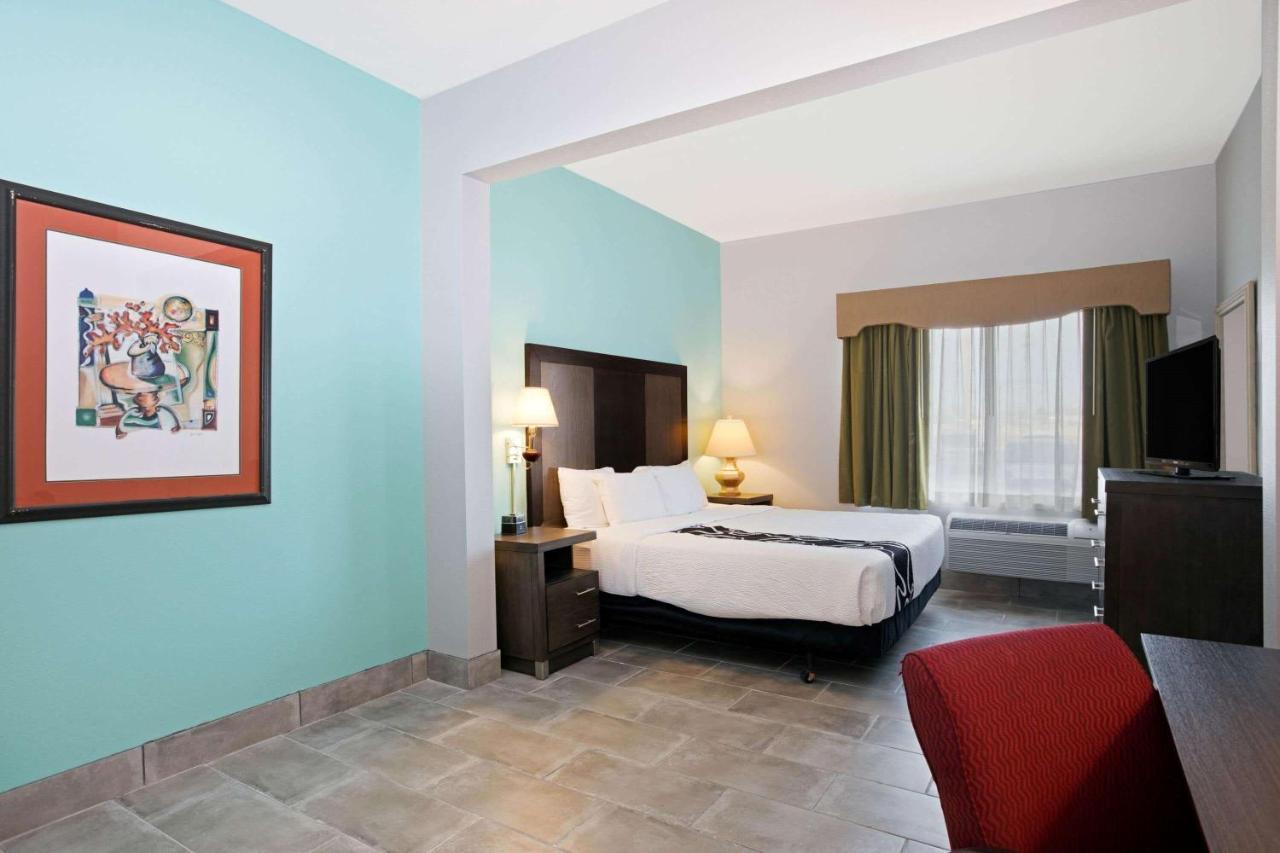 La Quinta By Wyndham Omaha Airport Downtown Hotel Carter Lake Bagian luar foto