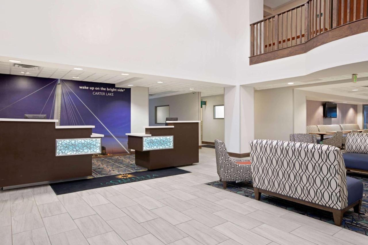 La Quinta By Wyndham Omaha Airport Downtown Hotel Carter Lake Bagian luar foto